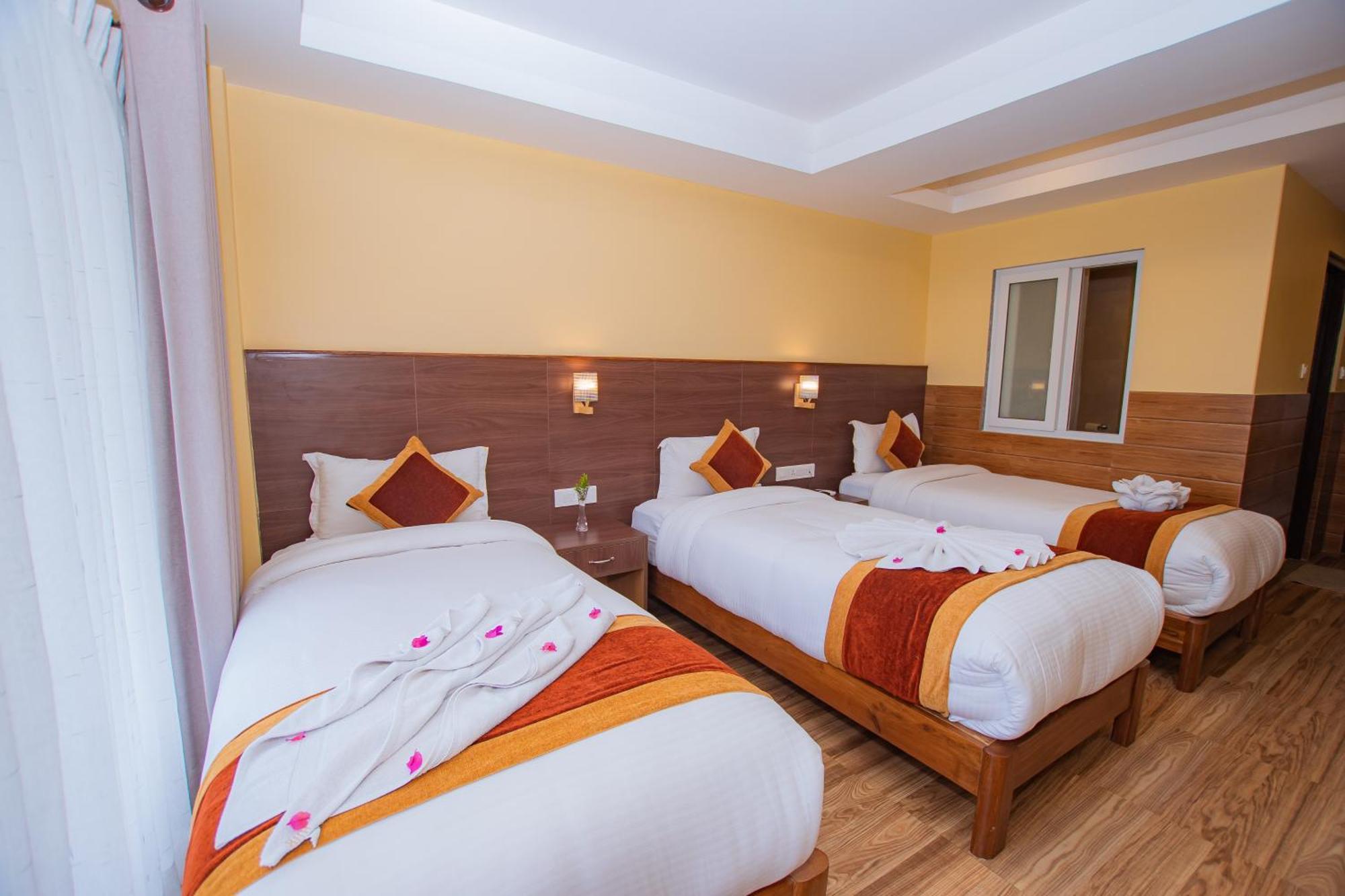 Hotel Hidden Kingdom Покхара Екстер'єр фото