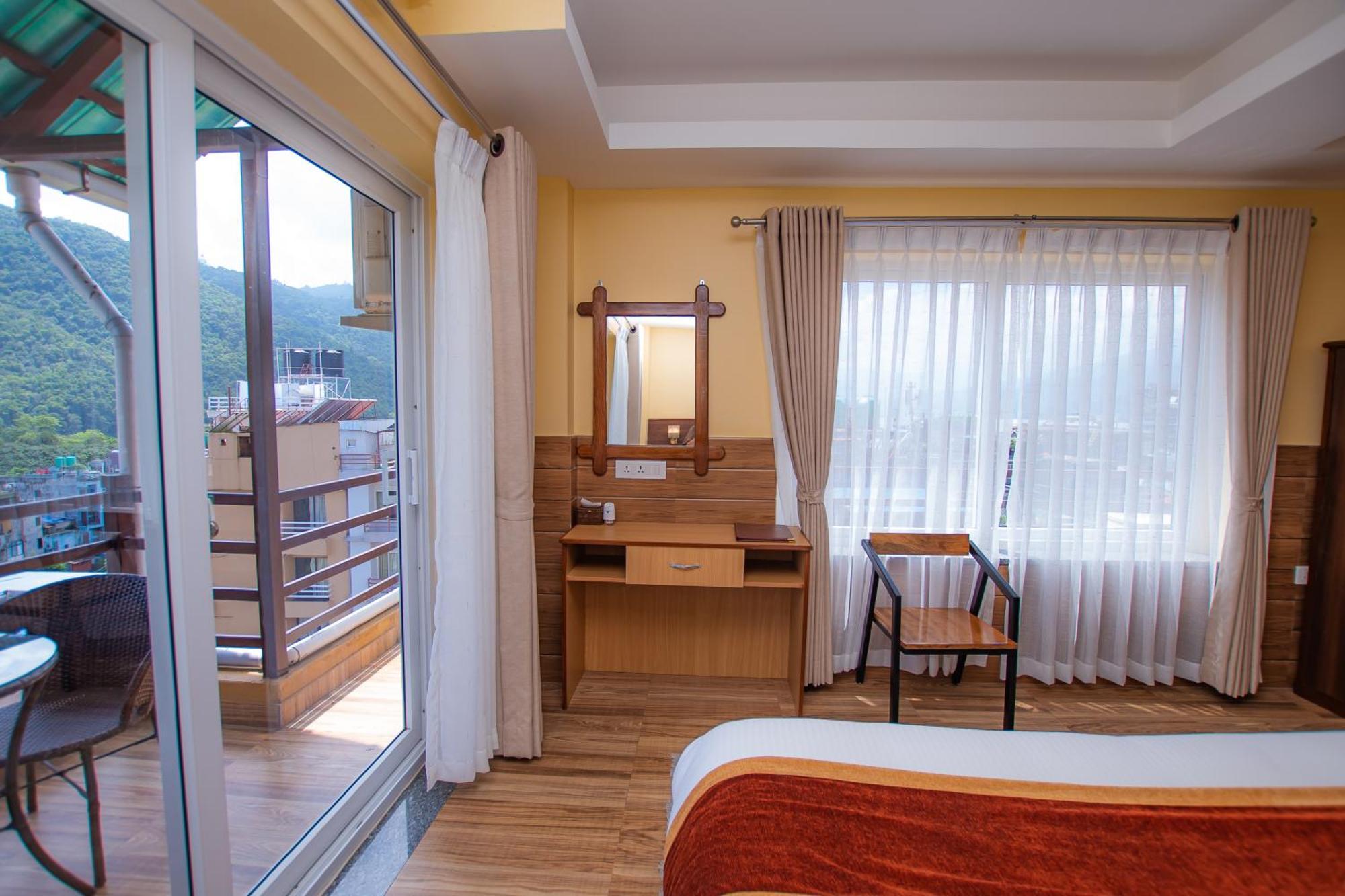 Hotel Hidden Kingdom Покхара Екстер'єр фото